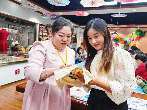 靈武“指尖經(jīng)濟”照亮殘障人生